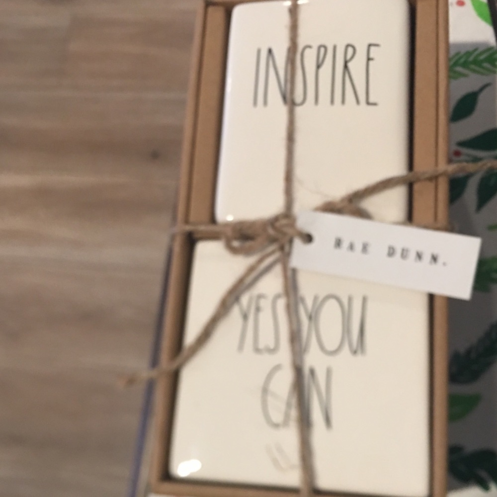 RESErVEDInspire memo block and accessory holder